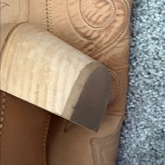 Elegant Tan Leather Heeled Boots - Picture 4 of 4